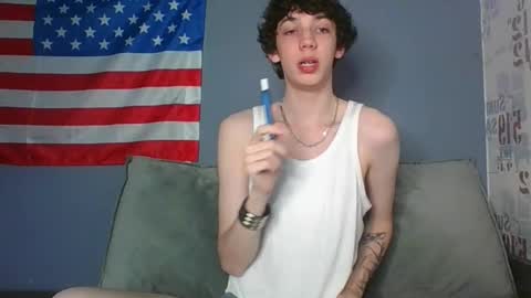 Snapshot of l8199 chatting on 17, 3, 2026 liam online show from 17, 3, 2026