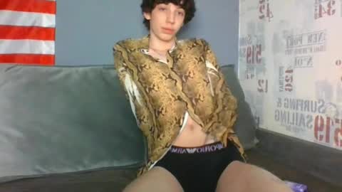 Snapshot of l8199 chatting on 23, 3, 2026 liam online show from 23, 3, 2026