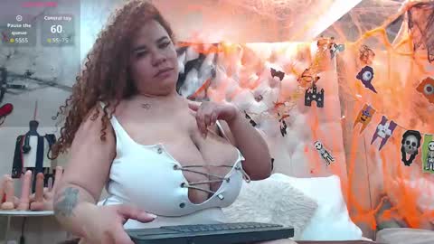 Snapshot of la_crespa_x chatting on 6, 10, 2025 la crespa x online show from 6, 10, 2025