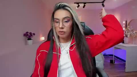 Snapshot of la_monitora chatting on 11, 7, 2026 T A T I A N A online show from 11, 7, 2026