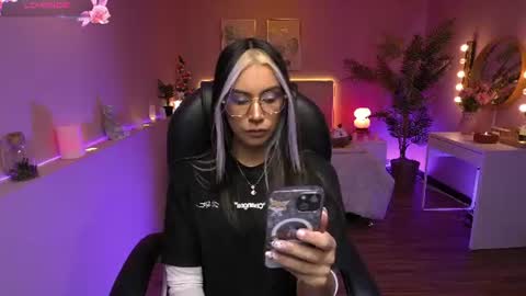 Snapshot of la_monitora chatting on 17, 7, 2026 T A T I A N A online show from 17, 7, 2026