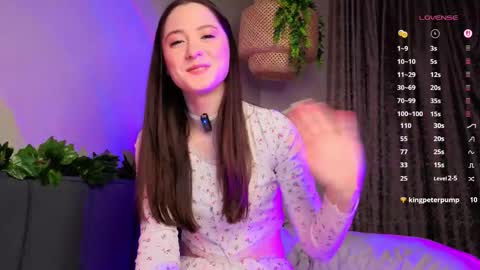 Lucia online show from 5, 12, 2025