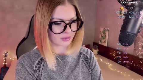 Snapshot of labanditta chatting on 10, 3, 2025 LaBandita online show from 10, 3, 2025