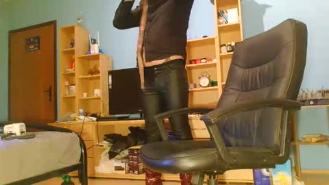 Snapshot of labondage chatting on 5, 3, 2026 labondage online show from 5, 3, 2026