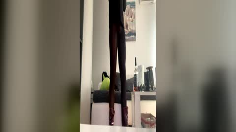 Snapshot of labondage chatting on 21, 6, 2026 labondage online show from 21, 6, 2026