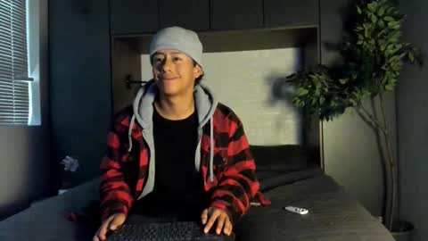 Snapshot of labrinthteasing chatting on 23, 9, 2025 labrinthteasing online show from 23, 9, 2025