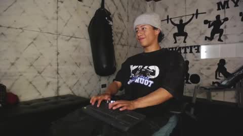 Snapshot of labrinthteasing chatting on 28, 9, 2025 labrinthteasing online show from 28, 9, 2025