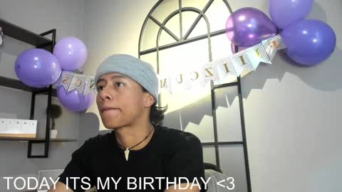 Snapshot of labrinthteasing chatting on 3, 11, 2025 labrinthteasing online show from 3, 11, 2025