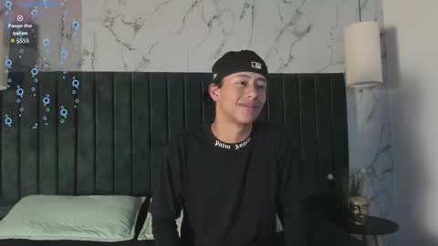 Snapshot of labrinthteasing chatting on 9, 11, 2025 labrinthteasing online show from 9, 11, 2025