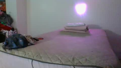 Snapshot of lachickadelbronx chatting on 10, 2, 2025 lachickadelbronx online show from 10, 2, 2025