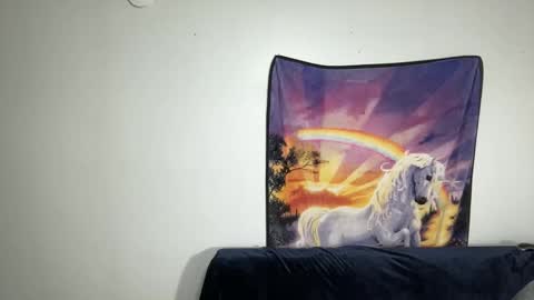 Lacy8Vankort online show from 10, 2, 2025