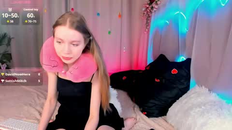 Snapshot of lada2k4 chatting on 29, 4, 2026 Lada online show from 29, 4, 2026