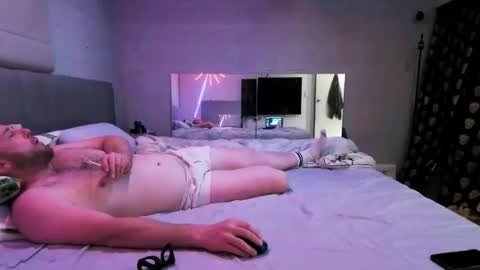 Hectic online show from 12, 11, 2025