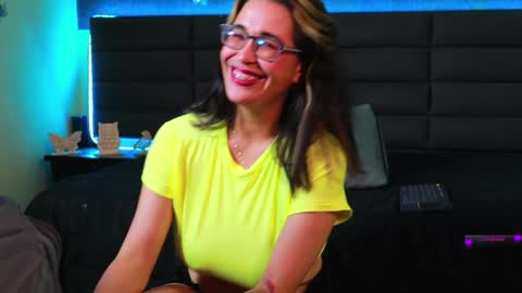 Kathie  Dicky    online show from 8, 1, 2025