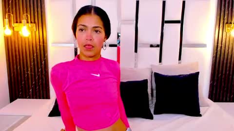 Lady  online show from 17, 4, 2026