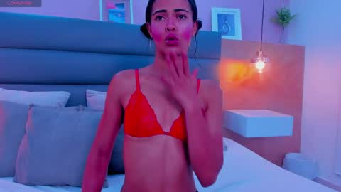Lady  online show from 19, 5, 2026