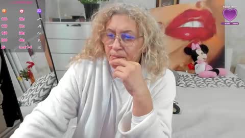 Snapshot of lady_dy4u chatting on 22, 1, 2025 diana online show from 22, 1, 2025