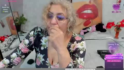 Snapshot of lady_dy4u chatting on 21, 2, 2025 diana online show from 21, 2, 2025