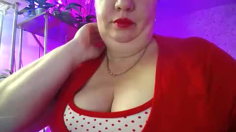 Snapshot of lady_gloria chatting on 2, 12, 2025 Lady Gloria online show from 2, 12, 2025