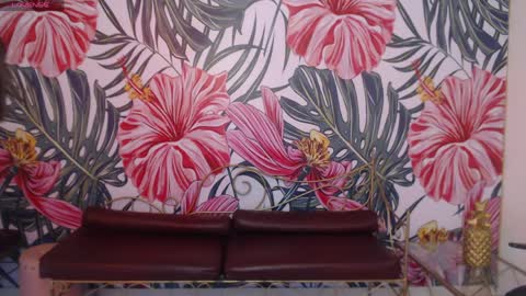 Snapshot of lady_isabella_ chatting on 10, 4, 2026 Lady Isabella online show from 10, 4, 2026