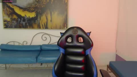 Snapshot of lady_isabella_ chatting on 22, 4, 2026 Lady Isabella online show from 22, 4, 2026