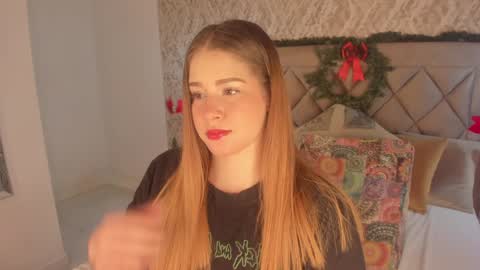 Snapshot of lady_lacey05 chatting on 21, 12, 2024 Gaby  online show from 21, 12, 2024