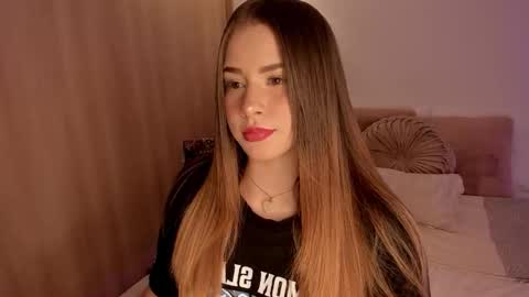 Snapshot of lady_lacey05 chatting on 21, 9, 2025 Gaby  online show from 21, 9, 2025