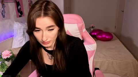 Snapshot of lady_luck18 chatting on 6, 4, 2026 Olivia online show from 6, 4, 2026