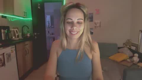 lady_smile69 online show from 21, 9, 2025