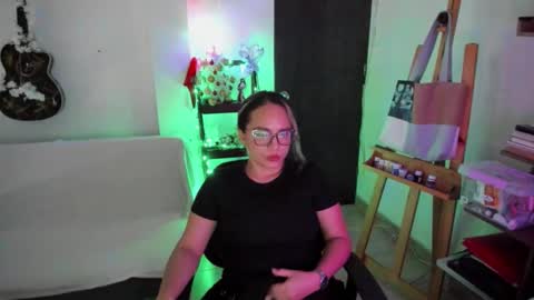 Sophie   online show from 28, 11, 2025