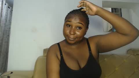 Snapshot of lady_twerky chatting on 14, 4, 2026 Maya online show from 14, 4, 2026
