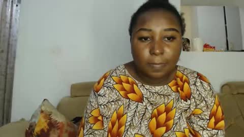 Snapshot of lady_twerky chatting on 25, 4, 2026 Maya online show from 25, 4, 2026