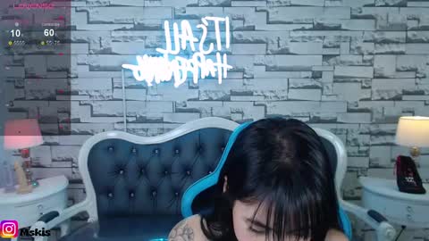 Lady Violet Bridgerton online show from 3, 1, 2025