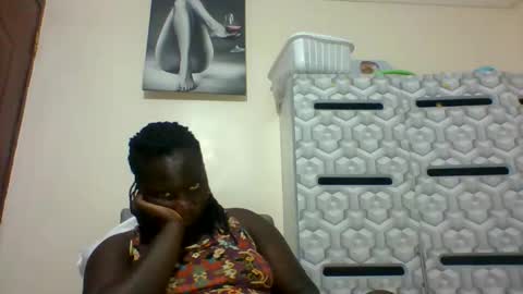 lindah32 online show from 13, 1, 2025