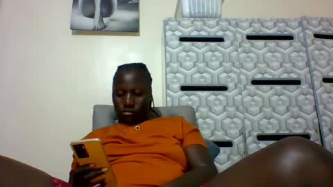 lindah32 online show from 23, 1, 2025