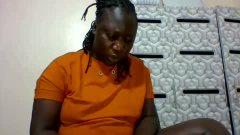 lindah32 online show from 26, 1, 2025