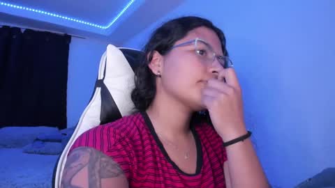  Lady  online show from 31, 1, 2025