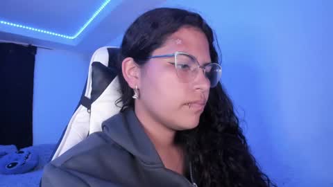  Lady  online show from 6, 3, 2025