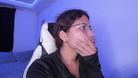  Lady  online show from 8, 11, 2025