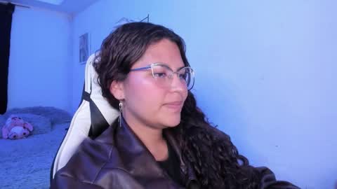  Lady  online show from 11, 1, 2026