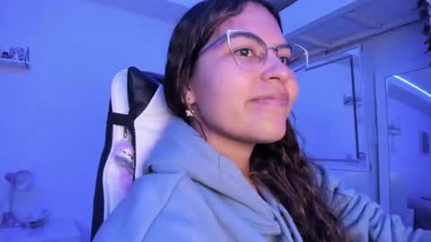 Snapshot of ladybrown_16 chatting on 23, 6, 2026 Lady online show from 23, 6, 2026