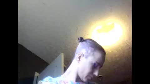 Snapshot of ladybug9097 chatting on 17, 12, 2024 RockStar Couple online show from 17, 12, 2024