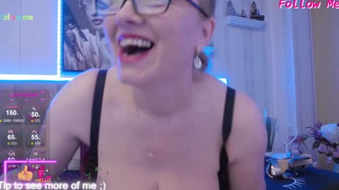 Snapshot of ladyjeen chatting on 20, 1, 2025 Lady Jeen Back on Sunday 8th of December online show from 20, 1, 2025