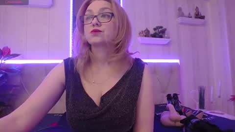 Snapshot of ladyjeen chatting on 18, 2, 2025 Lady Jeen Back on Sunday 8th of December online show from 18, 2, 2025