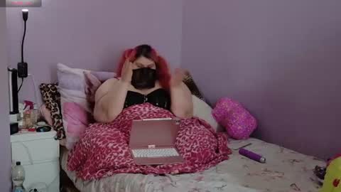 ladykitsunebig online show from 7, 7, 2026
