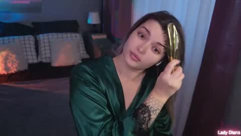 ladylancaster online show from 28, 11, 2025