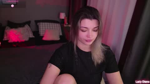 ladylancaster online show from 5, 12, 2025