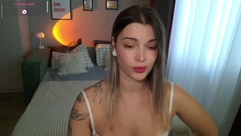 Snapshot of ladylancaster chatting on 1, 4, 2026 ladylancaster online show from 1, 4, 2026