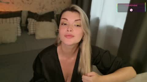 Snapshot of ladylancaster chatting on 9, 6, 2026 ladylancaster online show from 9, 6, 2026