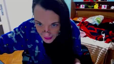 LadyLHoty online show from 22, 4, 2026